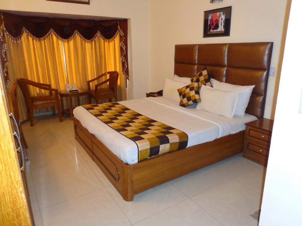 ניו דלהי Hotel Smart Inn 2 מראה חיצוני תמונה