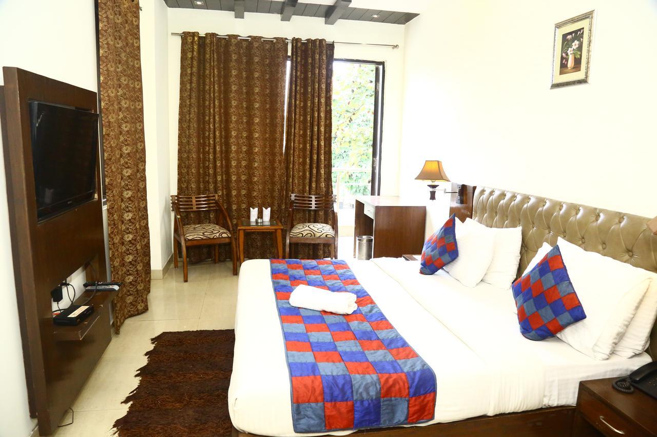 ניו דלהי Hotel Smart Inn 2 מראה חיצוני תמונה